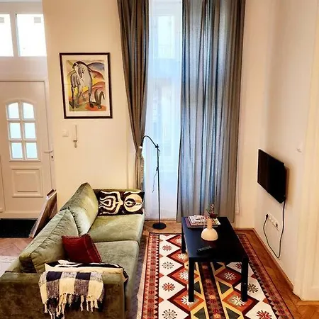 Travelers Award Winning Place In The Heart Of Budapest Apartment Kamilla Exteriér fotografie