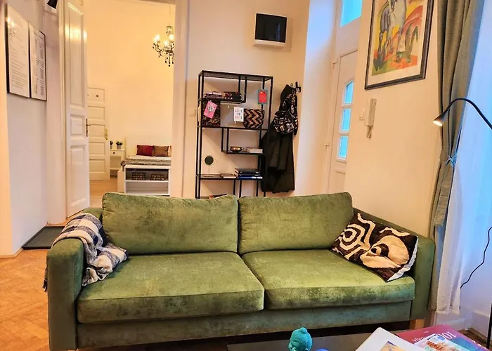 Travelers Award Winning Place In The Heart Of Budapest Apartment Kamilla